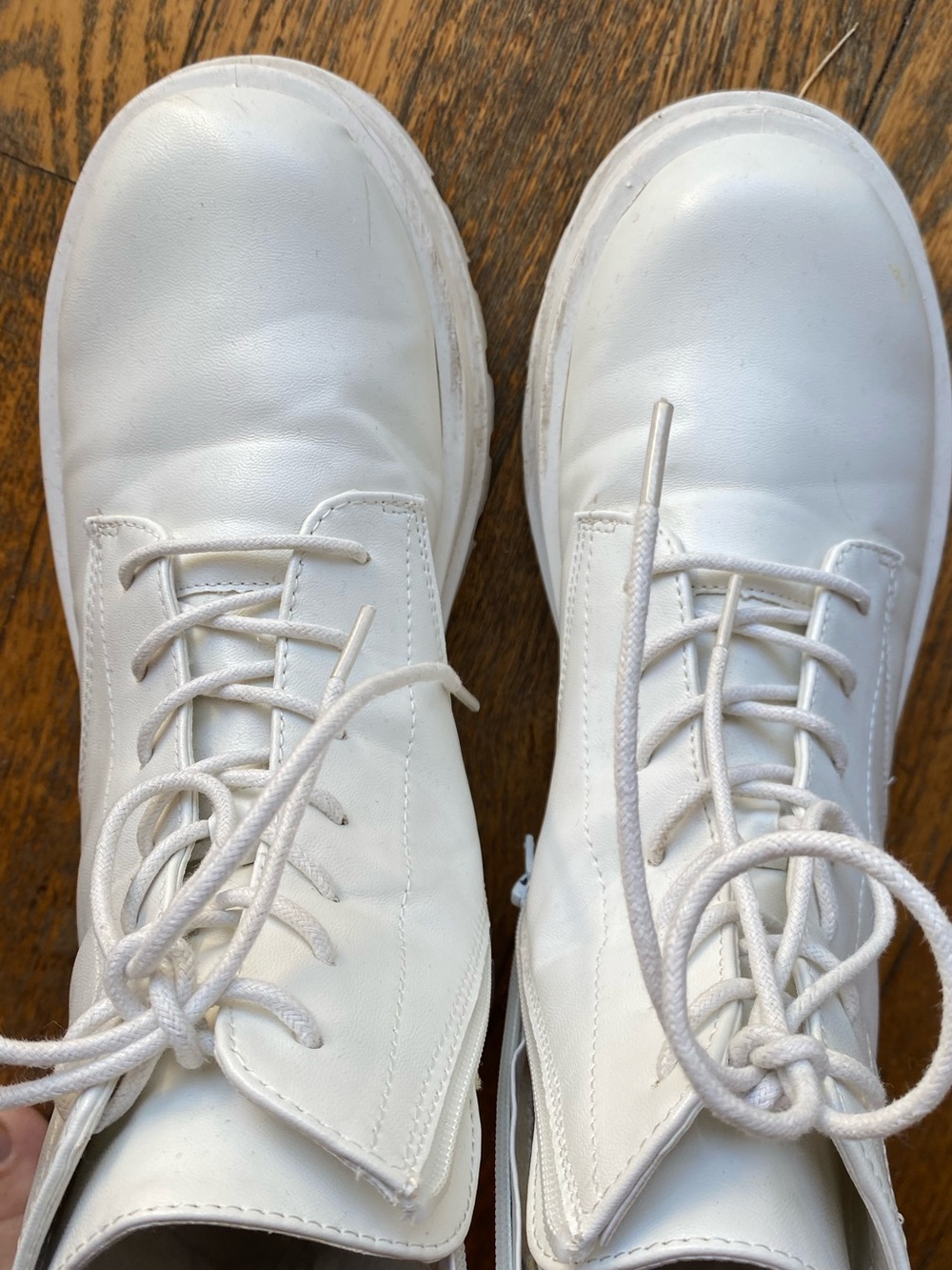 Dirty Laundry White Platform Combat Boots Sz 11
